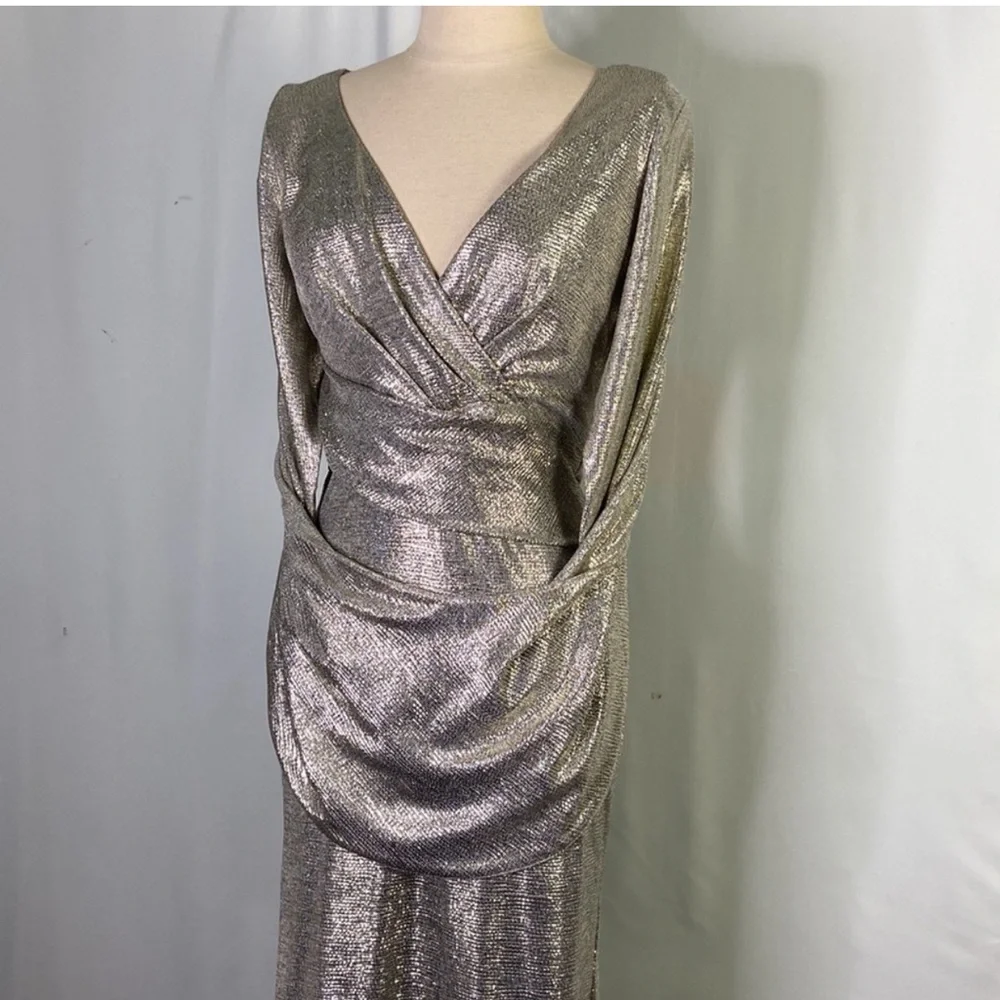 Betsy & Adam Metallic Cape-Sleeve Gown- Size 6 - Picture 7 of 10